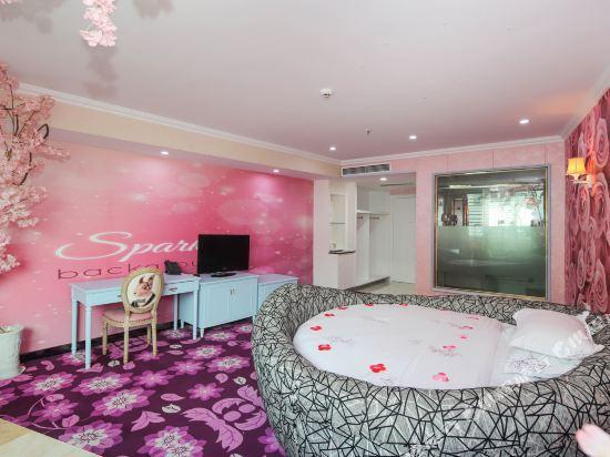 Дунгуань: Daminghu Business Hotel (Dongguan Humen Beizha)