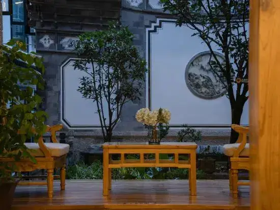 Дали: Dali Shuiyun College