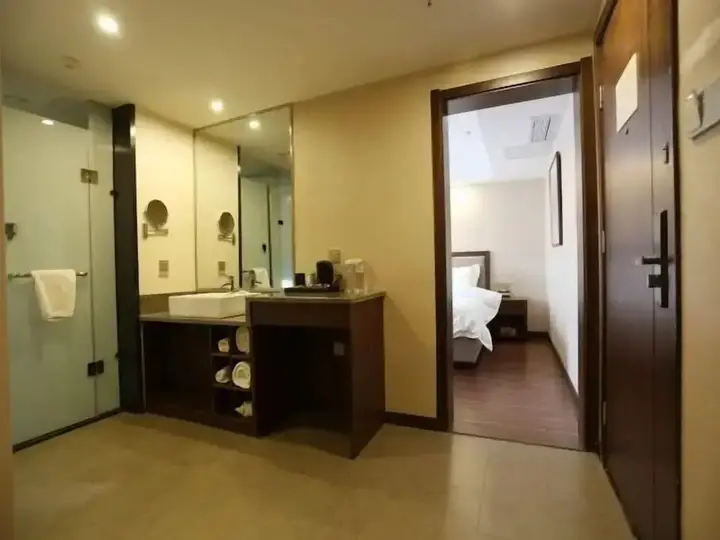 Сюйчжоу: Jinjiang Metropolo Hotel - Xuzhou Pengcheng Plaza Jindun