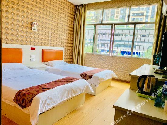 Гуйян: Huayun Hotel
