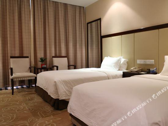 Ухань: Jiuzhou Tongqu Hotel