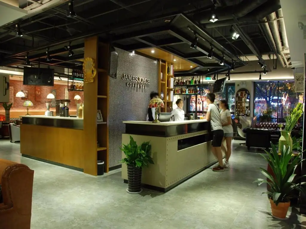 Баодин: James Joyce Coffetel Beijing Daxing International Airport