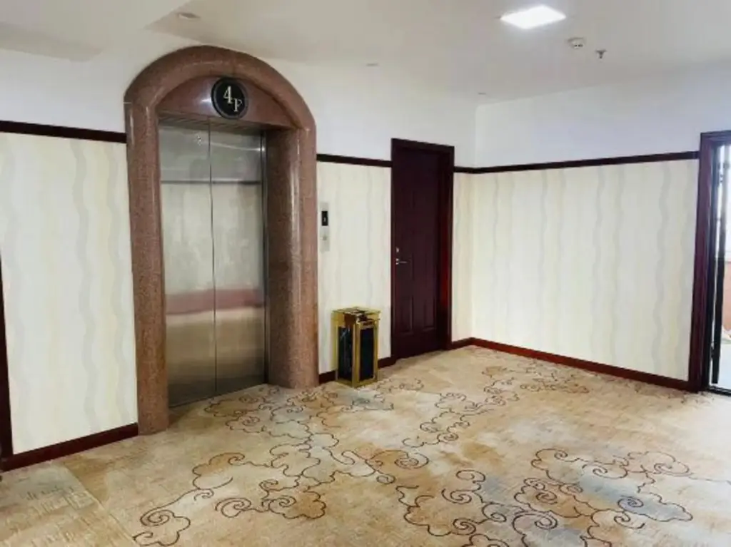 Далянь: Dalian International Exchange Center