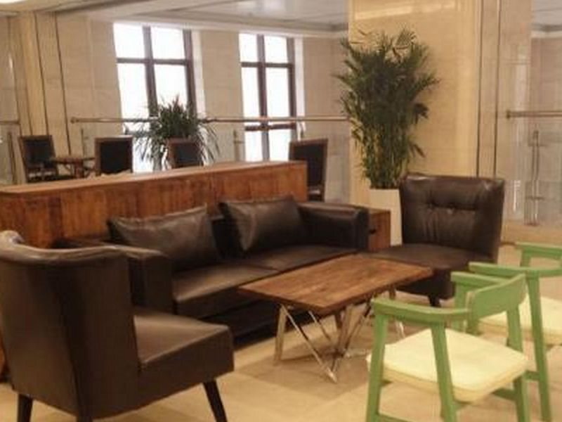 Далянь: Elong Anyun Hotel (Dalian Development Zone Ansheng Shopping Plaza Jinma Road)