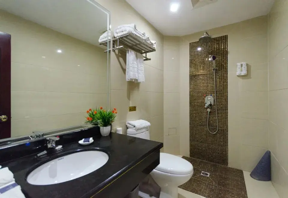 Баошань: Huacheng Hotel