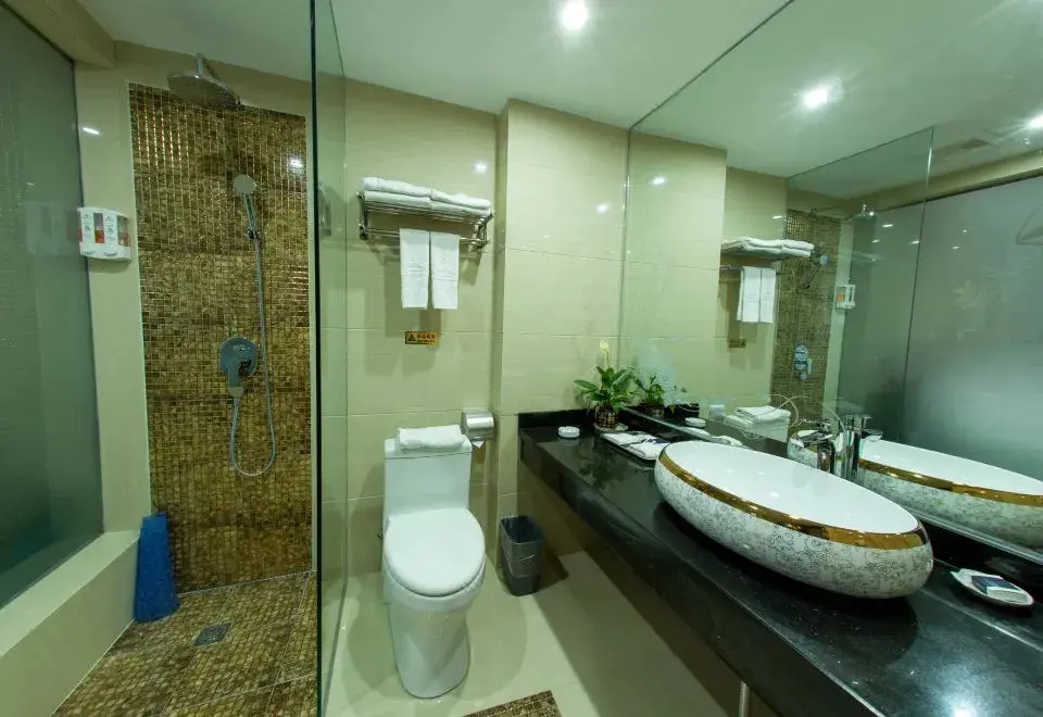 Баошань: Huacheng Hotel