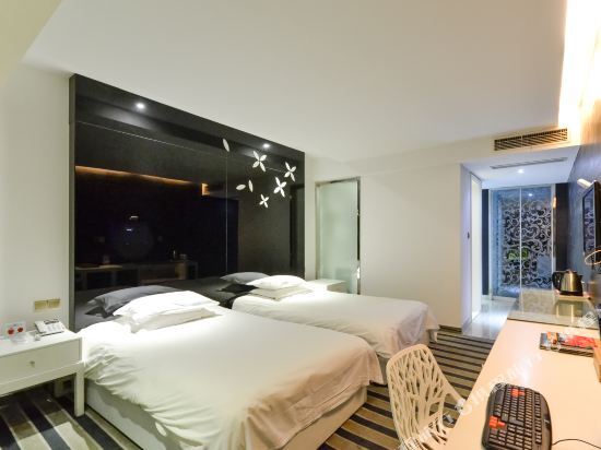 Тайчжоу: Huangyan Media Hotel