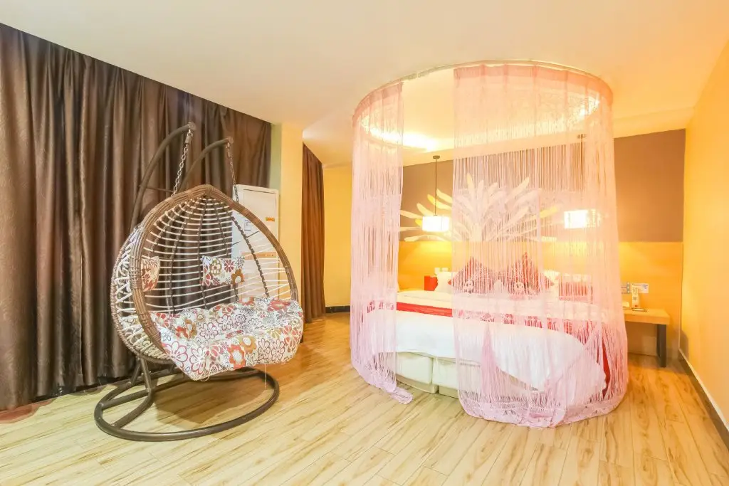 Гуанчжоу: Thank Inn Hotel Guangdong Guangzhou Huadu District Guangzhou North Station