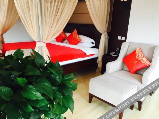 Яань: Lang Qiao Yinxiang Yucheng Hotel