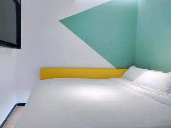 Шанхай: Dingyi Hotel (Shanghai Ninth People's Hospital Lujia Bang Subway Station)
