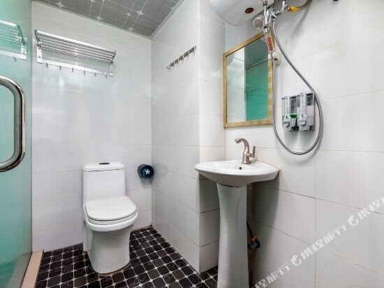Гуанчжоу: Boyi Theme Apartment (Guangzhou South Railway Station)