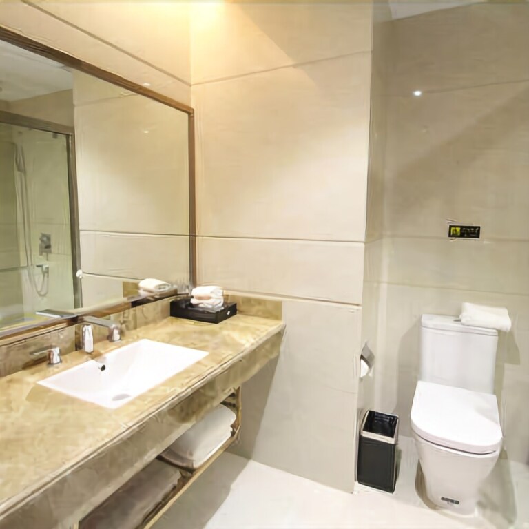 Фошань: Baihe Hotel (Foshan Lecong Tianyoucheng)