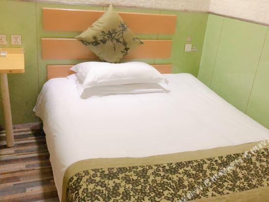 Шанхай: 99 Inn (Shanghai Songbin Road)