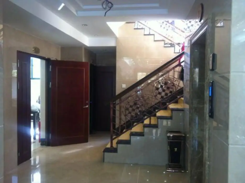 Huayuan Business Hotel — фото 1