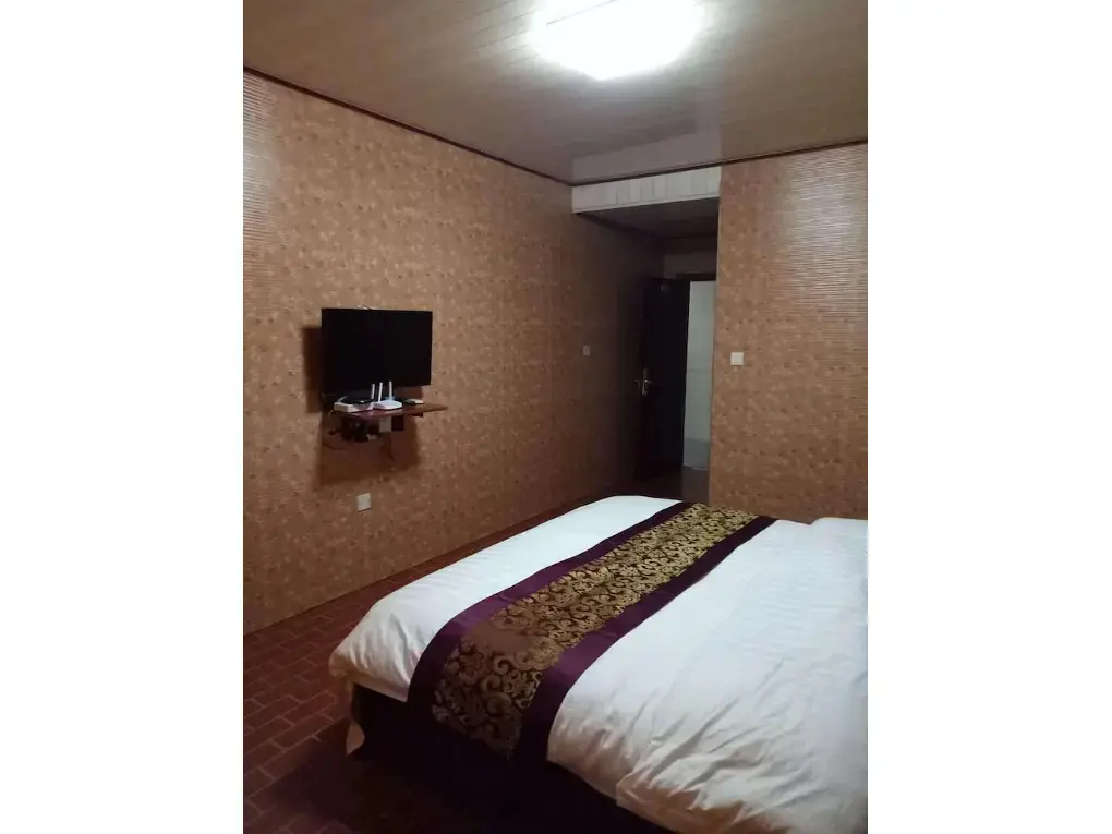 Баодин: Huayun Business Hotel