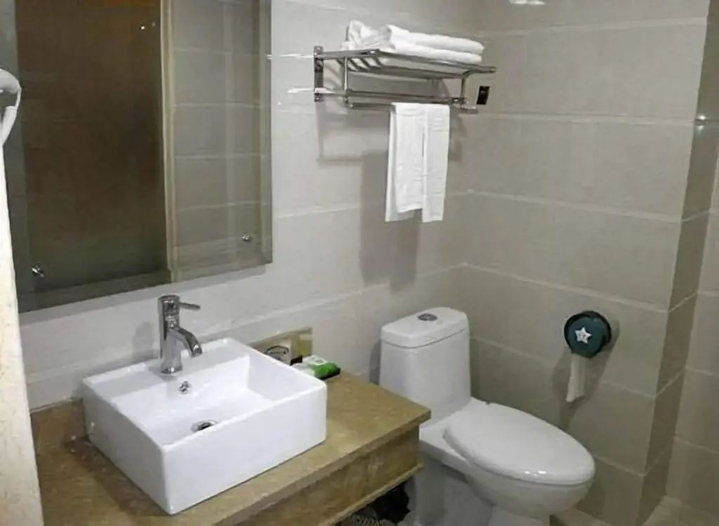 Баодин: Huayun Business Hotel