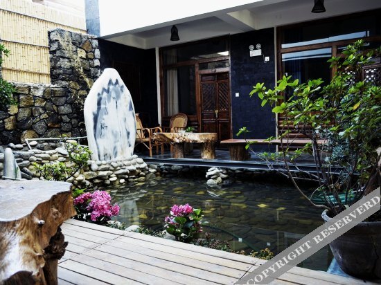 Дали: Xiyu Xiaozhu Inn
