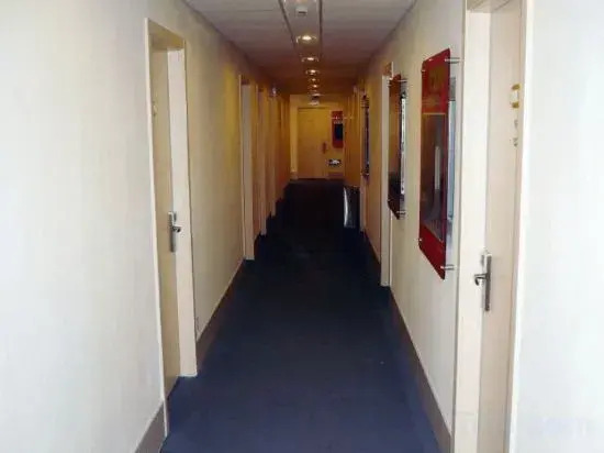 Шанхай: Changee Hotel MINI (Shanghai Baicheng Railway Station Zhongtan Road Subway Station)