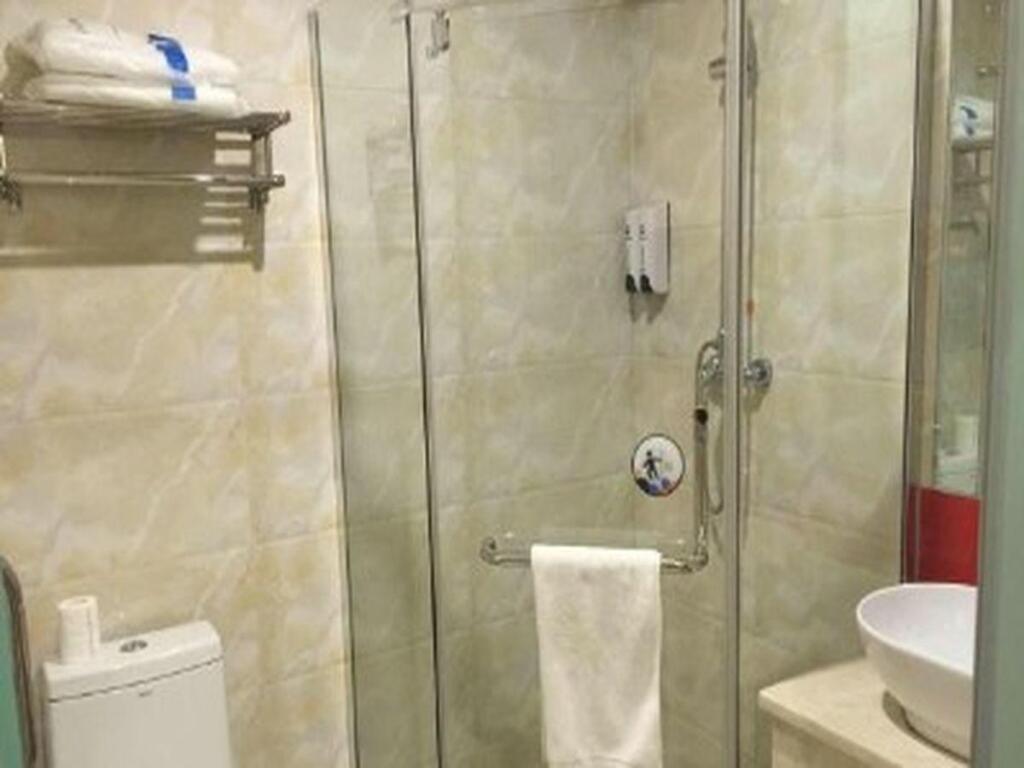 Яншо: 7 Days Inn Premium Guilin Yangshuo Xijie Branch