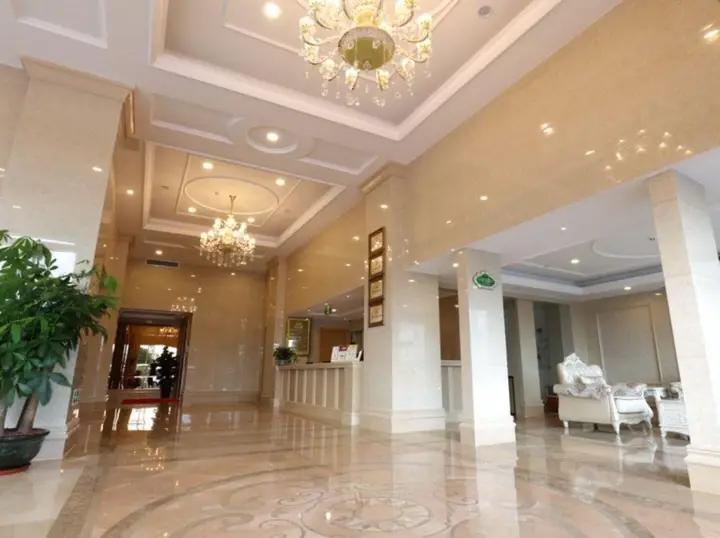 Дунгуань: Vienna 3 Best Hotel Dongguan Liaobu Veicle City