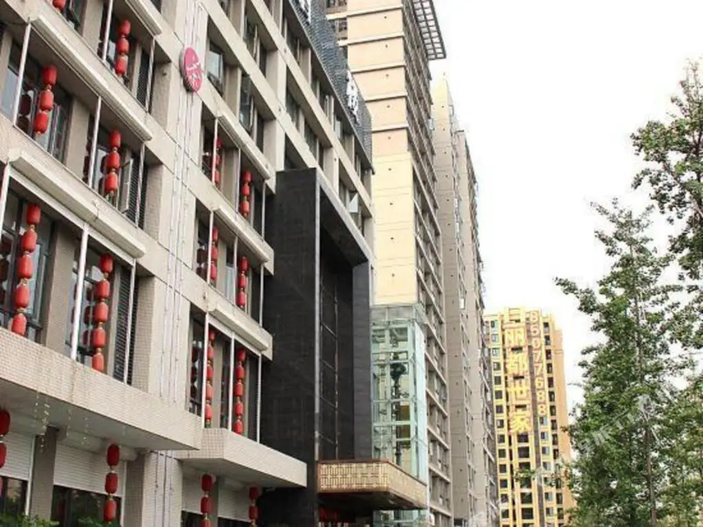 Чэнду: Meiyi Hotel