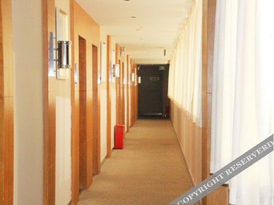 Гуанъюань: Century Garden Holiday Hotel (Guangyuan Water Park City Government)