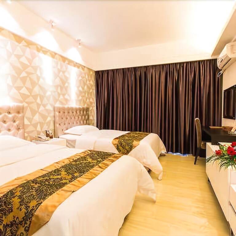 Фошань: Baihua Hotel