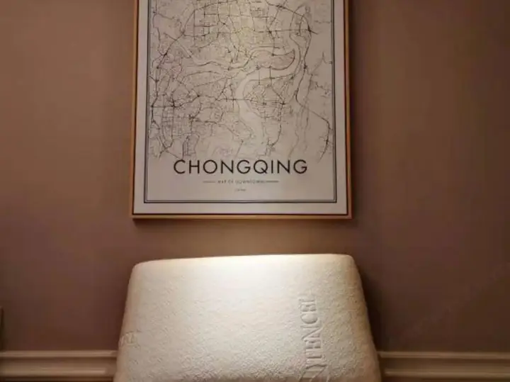 Чунцин: Chongqing Xidu TopView High Altitude Hotel (Chongqing Ranjiaba Dalongshan Light Rail Store)