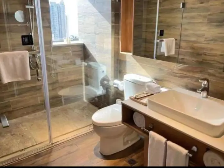 Чунцин: Chongqing Xidu TopView High Altitude Hotel (Chongqing Ranjiaba Dalongshan Light Rail Store)