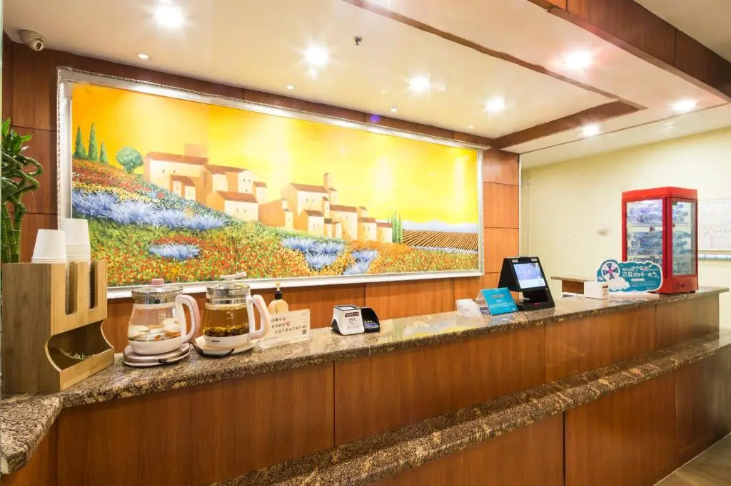 Тяньцзинь: Hanting Hotel Tianjing Heping Road Walking Street