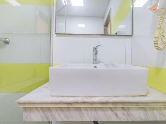 Наньчан: 7 Days Inn (Nanchang Xinjian Administrative Center)