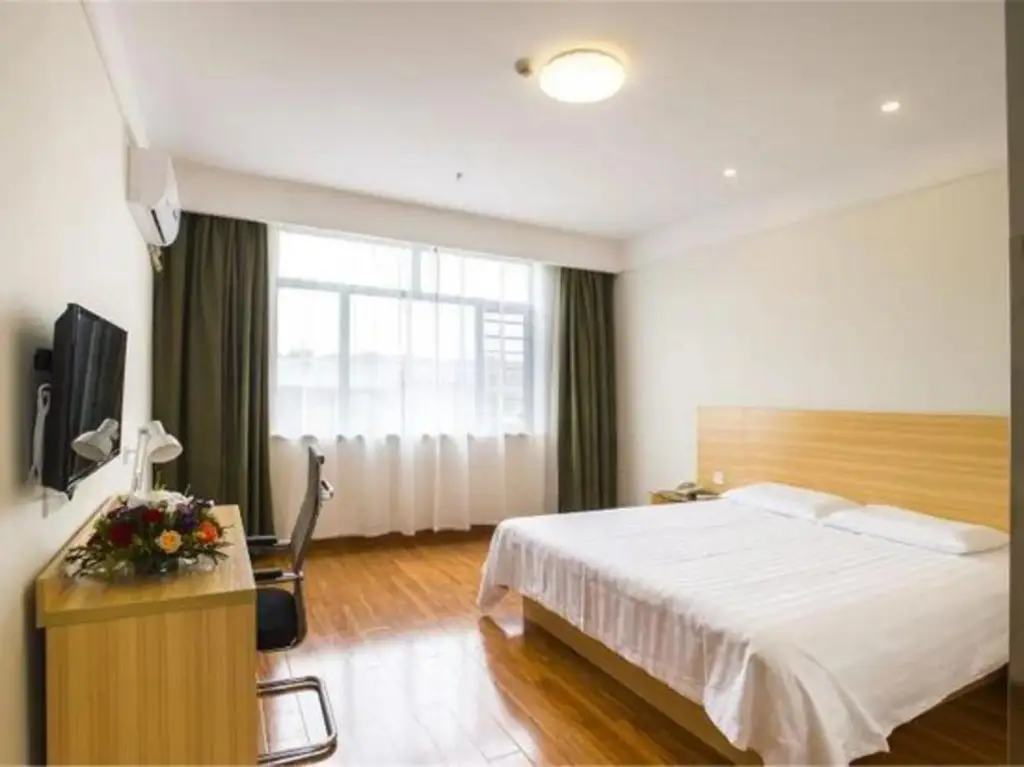 Наньчан: Homeinn Hotel (Nanchang Bayi Square Second Affiliated Hospital)