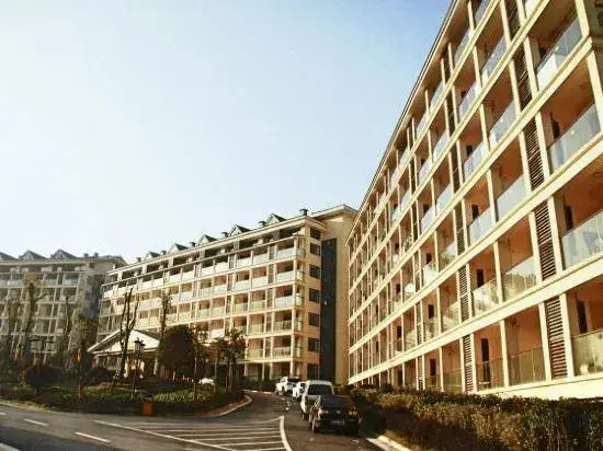 Синьюй: Yichun Yize Mingyue Hot Spring Resort