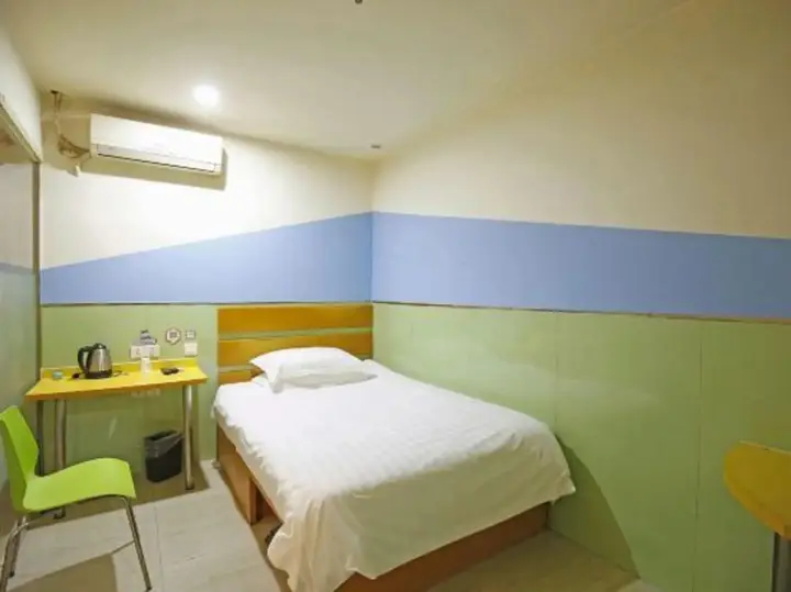 Чэнду: 99 Inn (Chengdu Yingmenkou)