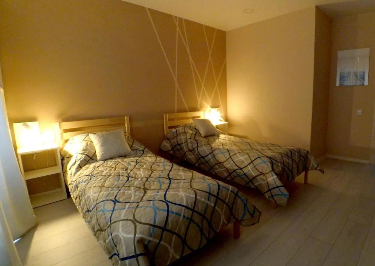 Калининград: Cozy apartments on Kaluzhskaya 26