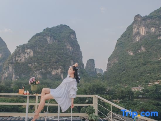 Яншо: Range Rover Court Hotel (Yulonghe Branch in Yangshuo)