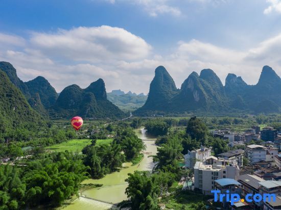 Яншо: Range Rover Court Hotel (Yulonghe Branch in Yangshuo)
