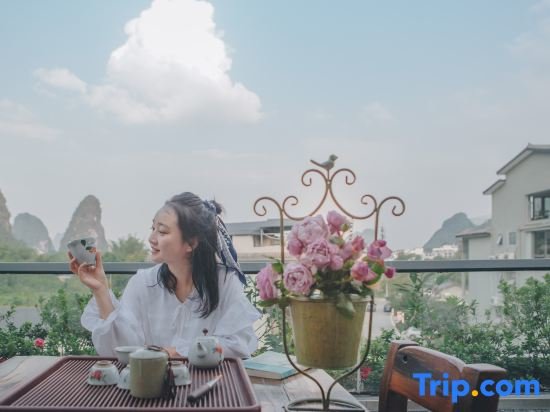 Яншо: Range Rover Court Hotel (Yulonghe Branch in Yangshuo)