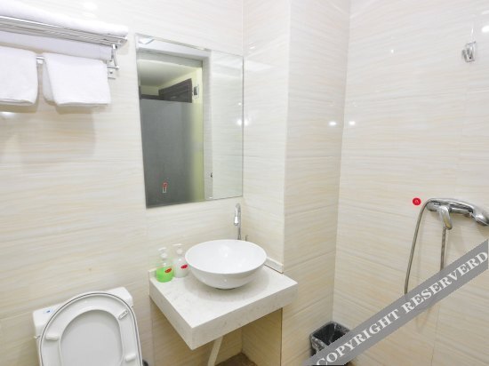 Jixuan Business Hotel — фото 1