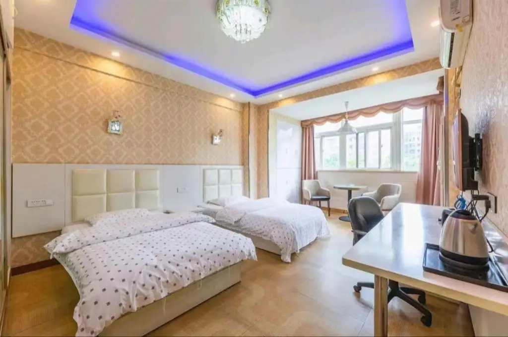 Ухань: Huake Huayuan Business Hotel