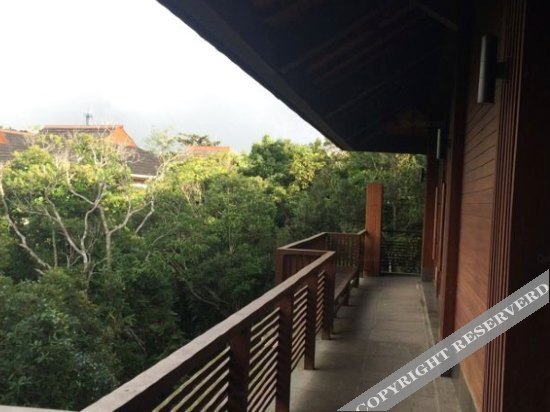Санья: Shanhuhai Holiday Hotel