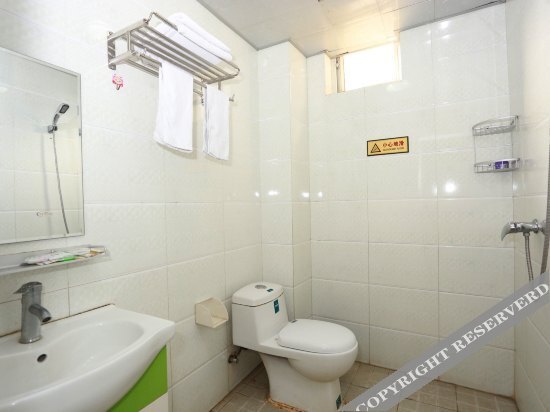 Чэнду: Taihua Business Hotel Chengdu