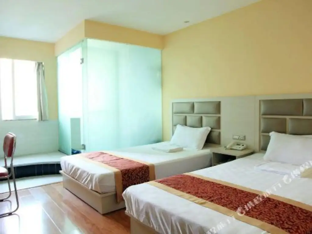 Ухань: Qingzhu Hotel · Ao7 Boutique (Wuhan Wuhuan Avenue Subway Station)