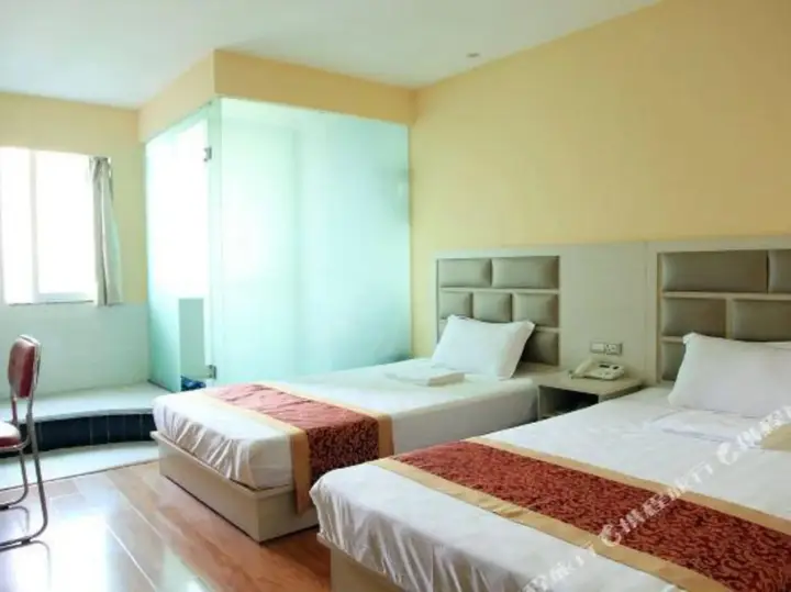 Ухань: Qingzhu Hotel · Ao7 Boutique (Wuhan Wuhuan Avenue Subway Station)