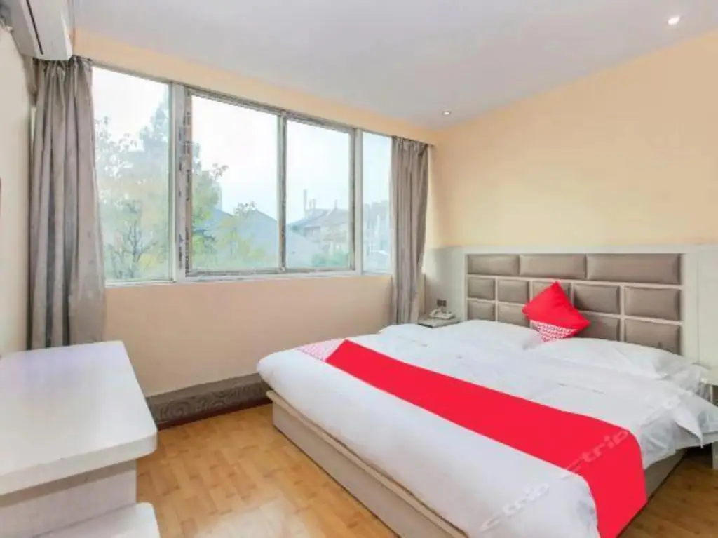 Ухань: Qingzhu Hotel · Ao7 Boutique (Wuhan Wuhuan Avenue Subway Station)