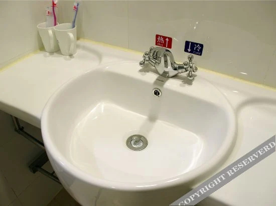 Чжэнчжоу: Hanting Hotel Zhengzhou Huayuan Road Provincial TV