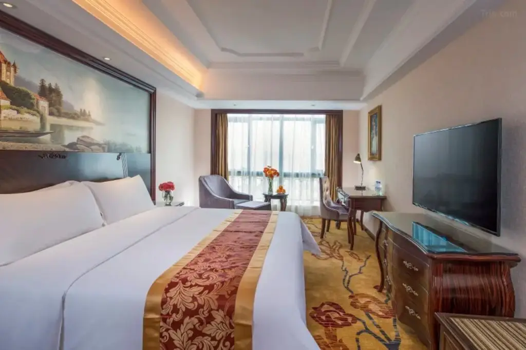 Vienna International Hotel (Huidong Honghai Bay) — фото 1