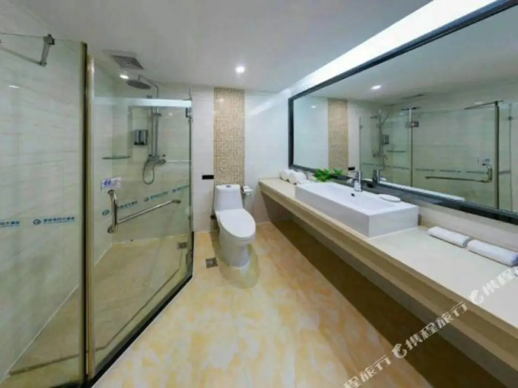 Yincheng Holiday Hotel — фото 1