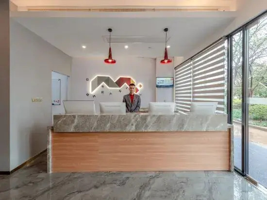 Шанхай: Super 8 Hotel Shanghai Hongqiao Transportation Jiangqiao Lao