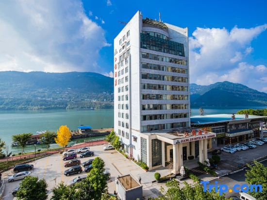 Yunyang Jiangjin Hotel — фото 1